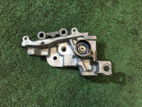 Площадка натяжителя грм SUBARU LEGACY OEM 13156AA061 BE5 BH5 2000 EJ206
