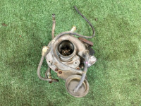 Turbocompresor izquierdo VF25 SUBARU LEGACY OEM 14411AA181 BE5 BH5 2000 EJ206