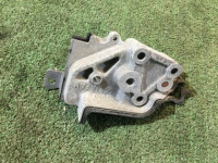 Soporte del tensor de la correa de distribución SUBARU FORESTER OEM 13156AA061 SG5 2002 EJ205