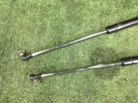 Амортизаторы крышки багажника SUBARU LEGACY OEM 63260AE020, 63260AE030 BHE BH9 BH5 2001 silver 01G