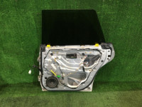 Puerta trasera derecha SUBARU LEGACY OEM 60400AE400 BHE BH9 BH5 BE5 BE9 BEE 2001 silver 01G