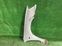 Крыло переднее левое SUBARU LEGACY OEM 57120AE011 BHE BH9 BH5 BE5 BE9 BEE 2001 silver 01G