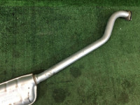 Средняя часть глушителя SUBARU LEGACY OEM 44200AE050 BH9 BE9 2001 EJ254 AT