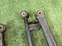 Brazos de suspensión traseros SUBARU LEGACY OEM 20250AC100, 20255AA300, 20255AA310, 20270AA001 BG5 BG9 BD5 BD9 1997 EJ25D AT