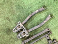 Brazos de suspensión traseros SUBARU LEGACY OEM 20250AC100, 20255AA300, 20255AA310, 20270AA001 BG5 BG9 BD5 BD9 1997 EJ25D AT