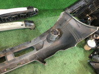 Бампер передний SUBARU OUTBACK OEM 57703AG160TE, 57712AG310, 84501AG020, 84501AG030 BPE BP9 2007 silver 39D