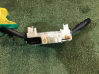 สวิตช์ก้านคอพวงมาลัย гитара SUBARU OUTBACK OEM 83161AG050 BP5 BL5 BLE BPE BPH BL9 BP9 2007 EJ253 AT