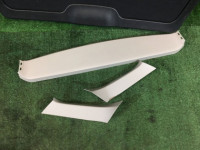 Revestimento da porta da bagageira SUBARU OUTBACK OEM 94320AG000JC BP5 BP9 BPE 2007 silver 39D