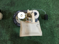 Бензонасос SUBARU LANCASTER OEM 42021AE000 BE5 BH5 BH9 1999 EJ254 AT
