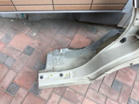 左后翼子板 SUBARU LANCASTER OEM 51410AE170 BHE BH9 1999 beige 8L5