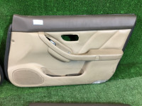 แผงบุประตู Кожа SUBARU LANCASTER OEM 94210AE360AD, 94210AE370AD, 94220AE220AD, 94220AE230AD BHE BH9 BH5 1999 beige 8L5