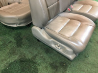 Juego de asientos Кожа SUBARU LANCASTER OEM 64010AE470GE, 64010AE460GE, 64221AE050GE, 64231AE051GE BHE BH9 BH5 1999 beige 8L5