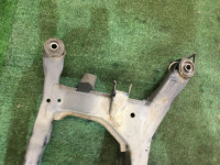 Travessa traseira SUBARU OUTBACK OEM 20152AG030 BP5 BL5 BLE BPE BPH BL9 BP9 2005 EZ30 AT