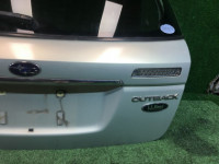 Tailgate SUBARU OUTBACK OEM 60809AG0029P, 63011AG020, 84261AG141GA BPE BP9 2005 gold 3M4