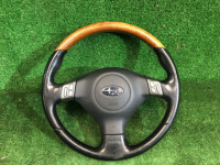 ステアリングホイール momo мультируль дерево SUBARU OUTBACK OEM 34311AG210JC BPE BP9 BP5 2005 gold 3M4