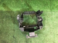 Крепление магнитофона SUBARU OUTBACK OEM 66204AG040 BPE BP9 BP5 2005