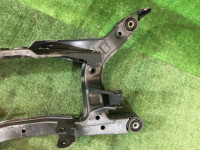 Travesaño trasero SUBARU LEGACY OEM 20152AE001 BEE BHE BE5 BE9 BH5 BH9 2002 EZ30 AT