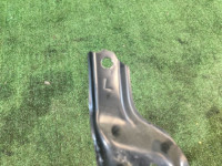 Крепление переднего бампера левое SUBARU LEGACY OEM 57707AE130 BEE BHE BE5 BE9 BH5 BH9 2002 BLUE 14L