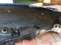 Aleta trasera izquierda SUBARU LEGACY OEM 51410AE012 BEE BE9 BE5 2002 BLUE 14L