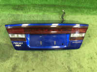 Крышка багажника 57501AE040, 84251AE03A SUBARU LEGACY