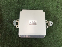 Блок управления двигателя SUBARU LANCASTER OEM 22611AD992 BH9 1998 EJ254 AT