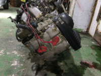 エンジン EJ254DXAKE SUBARU LANCASTER OEM 10100BA530 BH9 BE9 1998 EJ254 AT