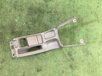 Подстаканник 66150AE020DG, 92132AE000DG SUBARU LANCASTER