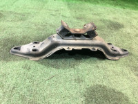 Travesaño de la caja de cambios SUBARU LEGACY OEM 41011AE000, 41022AE120 BE5 BH5 2001 EJ206 AT