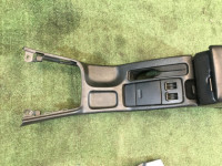 Бардачок подлокотник высокий SUBARU LEGACY OEM 92111AE010ML, 92132AE000ML BHE BH9 BH5 BE5 BE9 BEE 2001 blue 14L