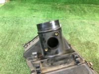 Корпус воздушного фильтра SUBARU LEGACY OEM 46052FE000, 46051AE000 BE5 BH5 2001 EJ206 AT
