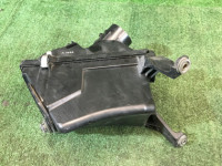Корпус воздушного фильтра SUBARU LEGACY OEM 46052FE000, 46051AE000 BE5 BH5 2001 EJ206 AT