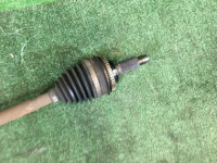 Palier delantero SUBARU LEGACY OEM 28021AC200 BHE BH9 BH5 BE5 BE9 BEE 2001 EJ206 AT