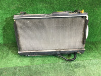 Radiador del motor SUBARU LEGACY OEM 45111AE022 BE5 BH5 2001 EJ206 AT