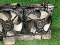 Radiador del motor SUBARU LEGACY OEM 45111AE022 BE5 BH5 2001 EJ206 AT