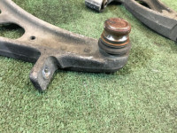 Brazos de suspensión delanteros SUBARU LEGACY OEM 20200FA220, 20200FA230, 20201FA060, 20201FA050 BE5 BH5 2001 EJ206 AT