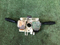 Mando de columna de dirección SUBARU LEGACY B4 OEM 83111AE010 BHE BH9 BH5 BE5 BE9 BEE 1999 EJ206