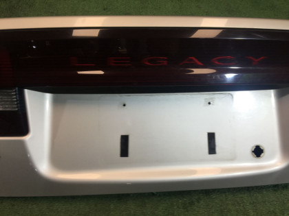 Крышка багажника SUBARU LEGACY B4 OEM 57501AE040, 84251AE03A BE5 BE9 BEE 1999 silver 792
