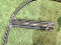 ยางขอบประตูขวา SUBARU LEGACY B4 OEM 63521AE000 BE5 BE9 BEE 1999 silver 792