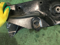 Travessa traseira SUBARU LEGACY OEM 20152AE001 BHE BH9 BH5 BE5 BE9 BEE 2002 EZ30
