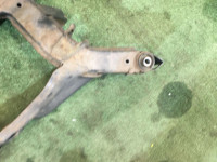 Travessa traseira SUBARU LEGACY OEM 20152AE001 BHE BH9 BH5 BE5 BE9 BEE 2002 EZ30