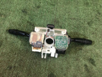组合开关 SUBARU LEGACY OEM 83111AE040 BHE BH9 BH5 BE5 BE9 BEE 2002 EZ30