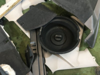 แผงบุห้องเก็บของท้าย SUBARU LEGACY OEM 95066AE020ML, 95066AE030ML, 95065AE080ML, 95073AE000ML, 95067AE050ML BHE BH9 BH5 2002 White 51E, 96H