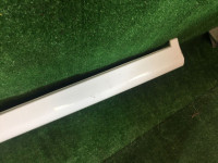 ชายบันไดซ้าย SUBARU LEGACY OEM 96051AE010WG BHE BH9 BH5 2002 White 51E, 96H