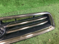 Решетка радиатора SUBARU LEGACY OEM 91121AE440 BHE BH9 BH5 BE5 BE9 BEE 2002 White 51E, 96H