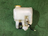 Бачок омывателя SUBARU LANCASTER OEM 86610AE010 BHE BH9 BH5 BE5 BE9 BEE 2002 EZ30 AT