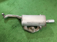 Silencioso trasero SUBARU LANCASTER OEM 44300AE200 BHE 2002 EZ30 AT