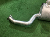 Silencioso trasero SUBARU LANCASTER OEM 44300AE200 BHE 2002 EZ30 AT