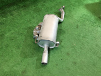 Silencioso trasero SUBARU LANCASTER OEM 44300AE200 BHE 2002 EZ30 AT