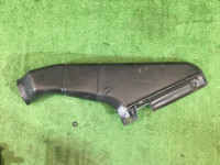 Воздухозаборник SUBARU LANCASTER OEM 46012AE100 BHE 2002 EZ30 AT