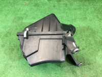 Корпус воздушного фильтра SUBARU LANCASTER OEM 46052AE000 46051AE000 BHE BEE 2002 EZ30 AT
